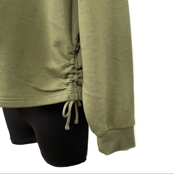 NWT Puma hooded sweatshirt - Picture 4 of 9